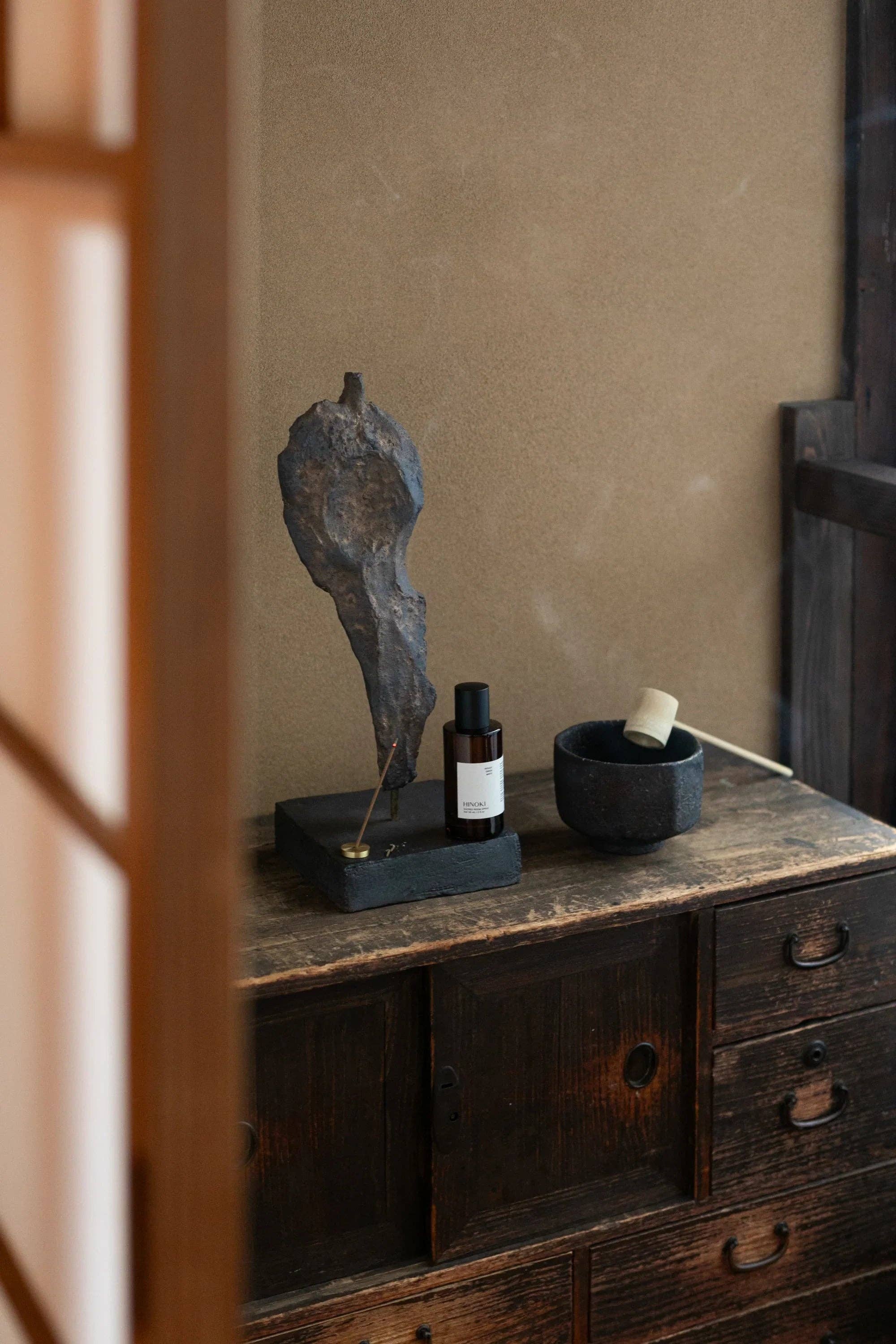 Hinoki Sacred Room Spray – Purifying & Grounding